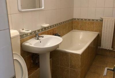 Garsonieră decomandată, mobilată în Vitan - 6