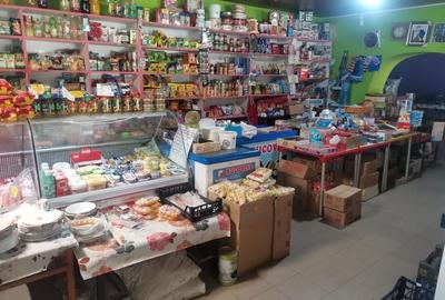 Spațiu comercial, de 950 mp, în Central - 6