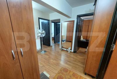 Apartament cu 3 camere,la parter, zona Craiovita Noua - 11