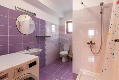 Casă cu 7 camere cu Garaj în Central - 7