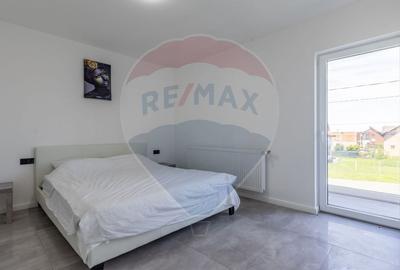 Casă cu 4 camere cu Teren 307 Mp în Fântânele - 5