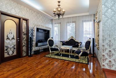 Casa impresionanta - Curte generoasa si Piscina - Otopeni! - 9