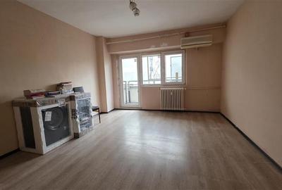 Garsonieră decomandată în Splaiul Unirii - 1