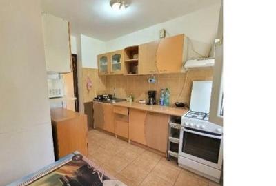 1 Decembrie 1918 apartament 4 camere - 4