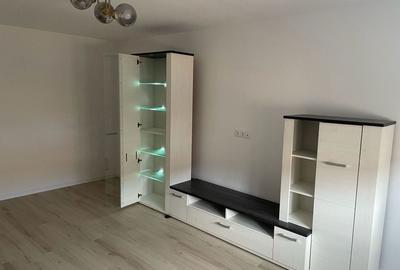 Apartament cu 2 camere decomandat în Central - 3