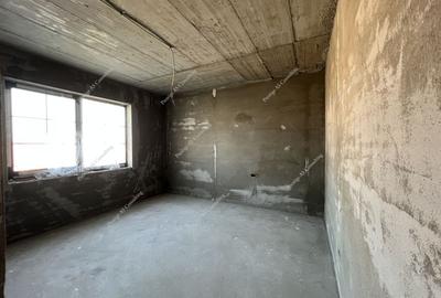 Duplex cu 4 camere cu Canalizare în Dumbrăvița - 17