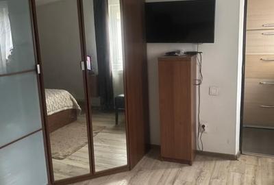 Casă individuală cu 3 camere cu Canalizare în Brătianu - 8