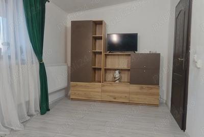Apartament cu 2 camere decomandat în Central - 2