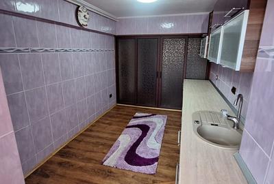Apartament 3 camere Vidin, suprafata 75mp, etaj 2 - 6