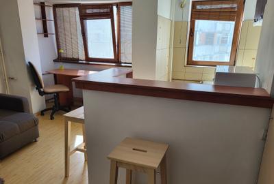 Tineretului parc metrou- se accepta studenti - 4