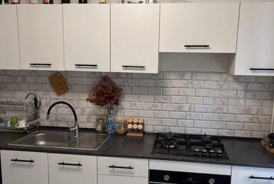 Apartament 2 camere renovat, mobilat si utilat - 1