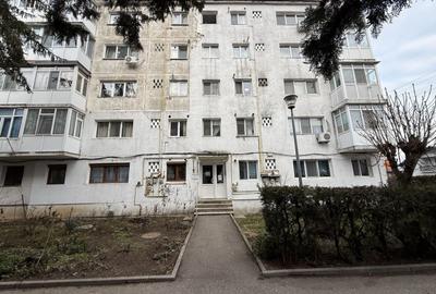 Apartament 2 camere complet mobilat și utilat str Toma Ionescu Campina - 18