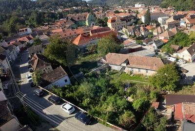 Teren Construcții intravilan de 1949 mp, în Central - 3