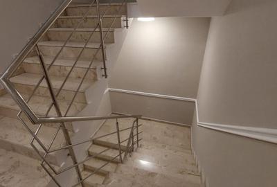 Spațiu comercial, de 100 mp, în Capitol - 14