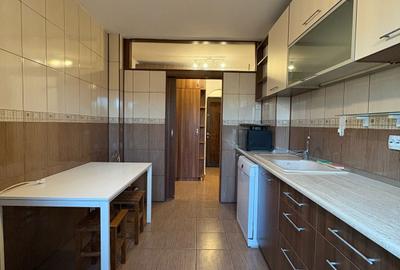 Apartament cu 2 camere decomandat în Tineretului - 8
