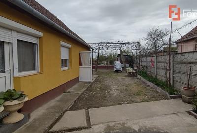 Casa individuala 3 camere, Sanmihaiu Roman - Anexe, 2385 mp teren - 16