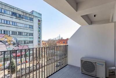 Apartament cu 2 camere semidecomandat, mobilat în Central - 2