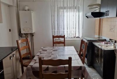 Apartament cu 2 camere decomandat în 9 Mai - 5