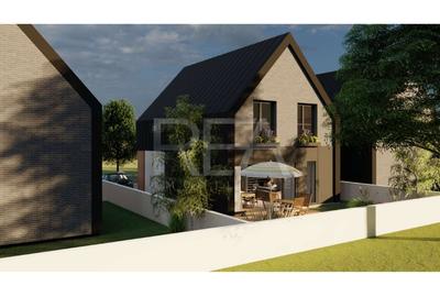 Case , 1 Decembrie - 3