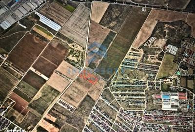 Spațiu comercial, de 9,000 mp, în Central - 1