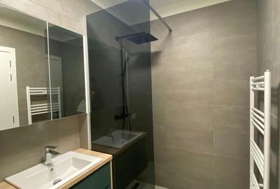 Apartament cu 3 camere semidecomandat în Micro 16 - 5