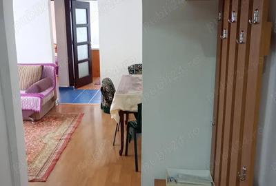 Mobilat piata Darmanesti - 5