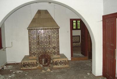 Conac istoric clasa B, 13 ha teren, valoare istorica - 20