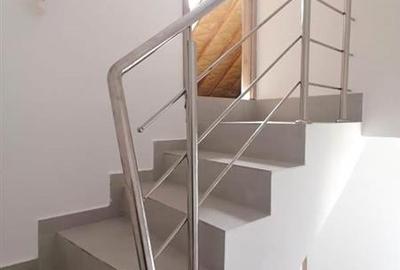 Casa individuala-Prelungirea Ghencea-Cartierul Latin -195000E- COMISION 0 ! Casa individuala-Prelungirea Ghencea-Cartierul Latin -195000E- COMISION 0 ! - 15