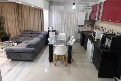Apartament cu 3 camere decomandat în Central - 1