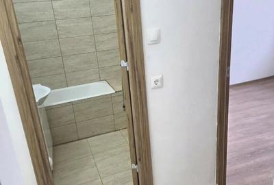 Apartament cu 3 camere decomandat în Găvana - 2
