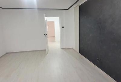 Casă cu 4 camere cu Teren 500 Mp în Central - 5