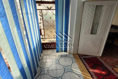 Casă cu 4 camere în Filipeștii de Târg - 16