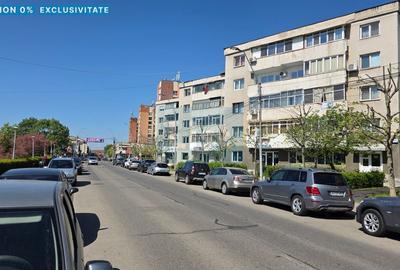 Apartament cu 3 camere decomandat în Crihala - 1