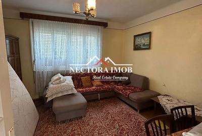 Casă cu 5 camere cu Teren 2300 Mp în Pocola - 3