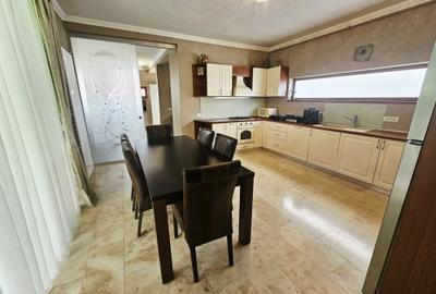 Casă individuală cu 4 camere cu Canalizare în 9 Mai - 31