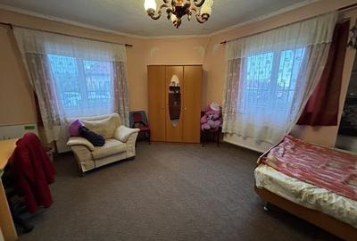 Casa de vanzare Individuala , 121 mp , teren 705 mp , Floresti