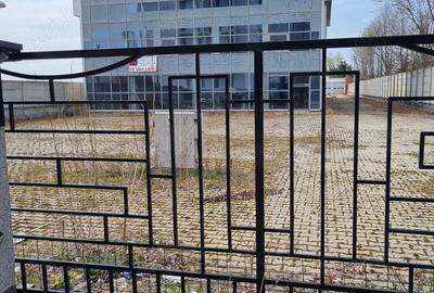 Spațiu comercial, de 1,000 mp, în Sud - 9