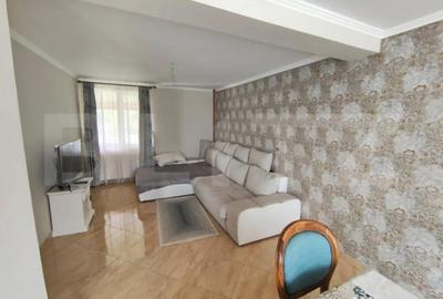 Casă cu 4 camere cu Teren 657 Mp în Sântandrei