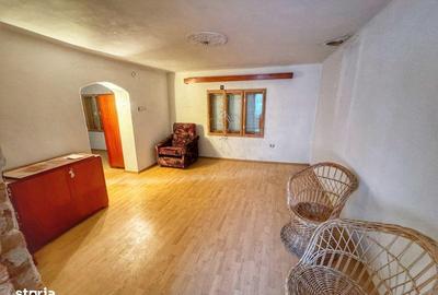 Casă cu 3 camere cu Teren 351 Mp în Sadu - 6
