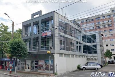 Spațiu comercial, 790 mp în Central