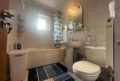 Apartament cu 2 camere decomandat în Podu Roș - 7