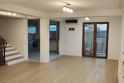 Casă cu 2 camere cu Teren 400 Mp în Central - 3