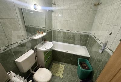 Apartament 2 camere, 52 mp, zona Rovine - Penny - 1