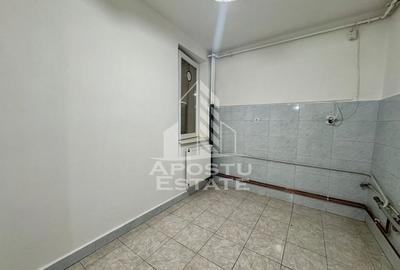 Apartament cu 2 camere decomandat în Circumvalațiunii - 6