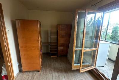 Apartament 3 camere, decomandat - zona Calea Bucuresti - 3