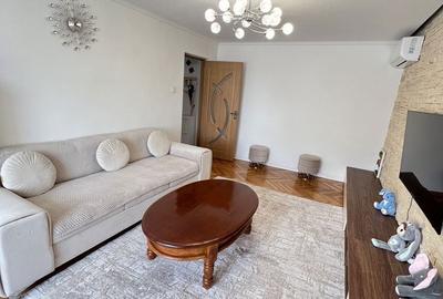 Apartament cu 3 camere decomandat în Republicii - 3