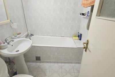 Poarta 6/ 3 camere decomandate / 2 bai / Parter - 4