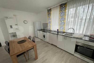 Apartament cu 3 camere decomandat în Central - 16