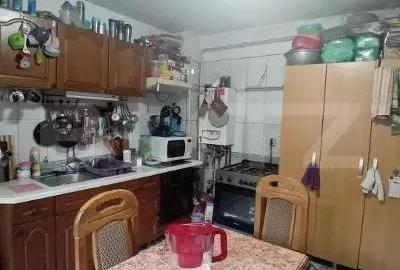 Casă cu 6 camere cu Teren 300 Mp în Central - 9