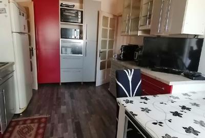 Casă cu 5 camere cu Teren 2100 Mp în Deta - 1